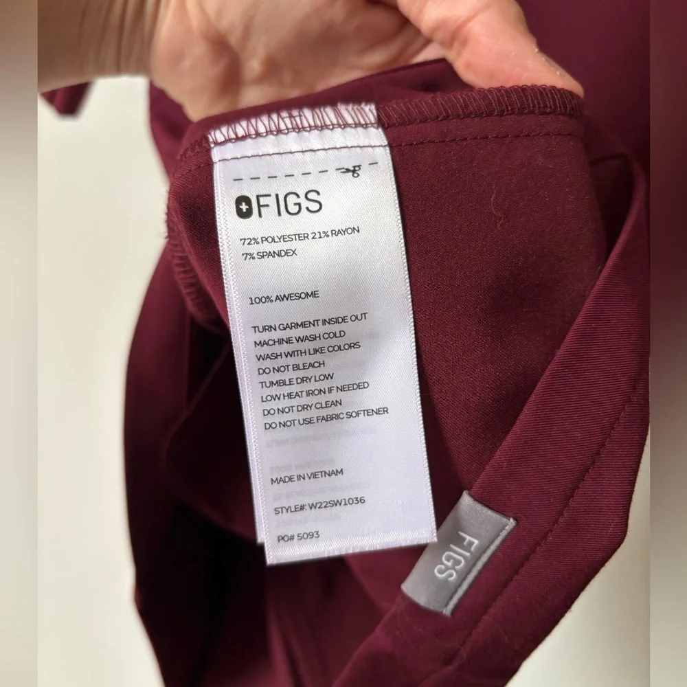 FIGS • NWT Burgundy LIMITED EDITION Inala Slim Scrub Top • Medium - Picture 10 of 12